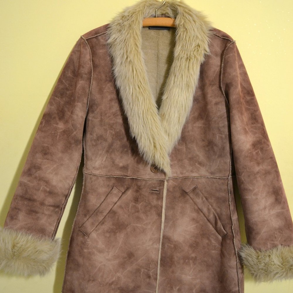 Y2K Bratz Doll faux fur coat